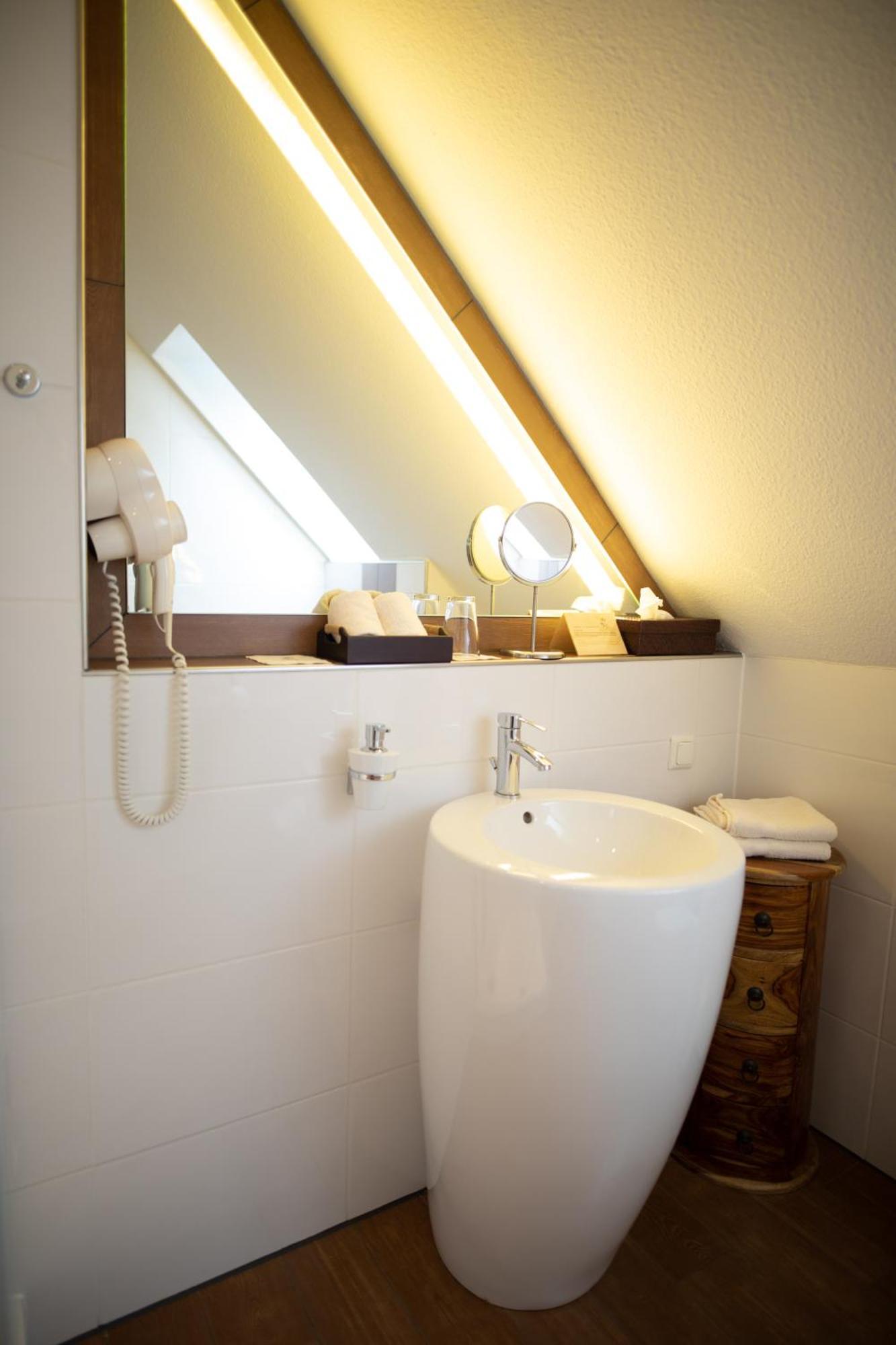Vier Jahreszeiten Hotel Husum  Luaran gambar